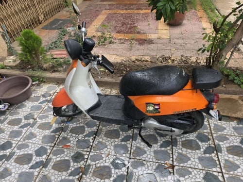 Honda today 210$