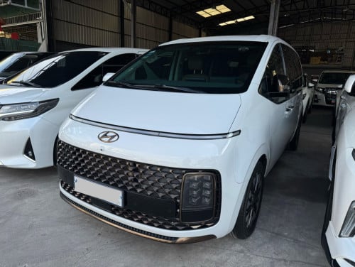 Hyundai STARIA VIP 7 កៅអី Auto Seats 2022 top Options