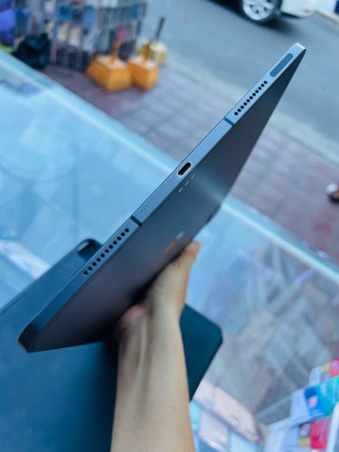 iPad Pro (12.9-inch)(5th generation)