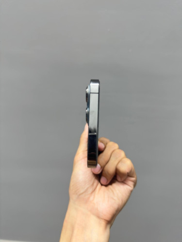 iphone 13 Promax LL/A 128gb 325$ ចរចារ