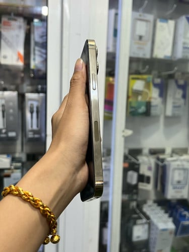 iPhone 13pro max 🍏128GB ZA/A Sim2 Battery 90% 🔋 តួស្អាត 99% សំណុំហ្សីន អត់ជាប់អី(ធានា1ខែ)
