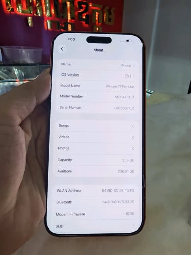 iPhone 17pro max 256G sim2 សាកថ្ម38ដង  ថ្ម100% ស្អាតដូចថ្មី 99%