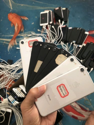 iphone 7G  សិកតិចៗ 6មុឺន