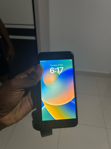 iPhone 8 Plus