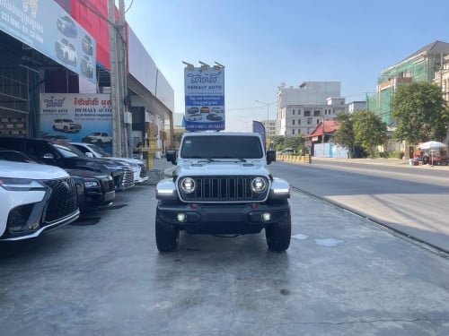 JEEP RUBICON 2020 Full Options ថ្នាំស្សុីន ១ជុំ • ម្ចាស់ដើមទី ១ ទិញថ្មីខ្លាញ់គោ ( សោ ២ គ្រាប់ )