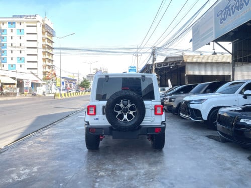 JEEP RUBICON 2020 Full Options ថ្នាំស្សុីន ១ជុំ • ម្ចាស់ដើមទី ១ ទិញថ្មីខ្លាញ់គោ ( សោ ២ គ្រាប់ )