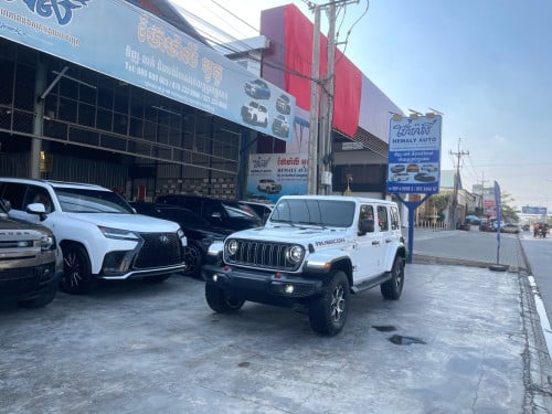 JEEP RUBICON 2020 Full Options ថ្នាំស្សុីន ១ជុំ • ម្ចាស់ដើមទី ១ ទិញថ្មីខ្លាញ់គោ ( សោ ២ គ្រាប់ )
