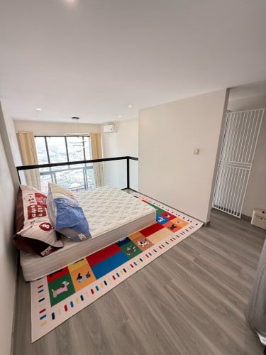 L Tower Loft Condo