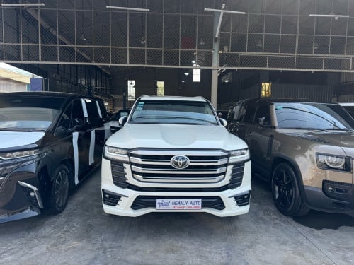 Land Cruiser VX-R 2022 Full options Arab • ប្រភេទឡានថ្នាំស្សុីន ១ជុំ ( គីឡូ តិច )