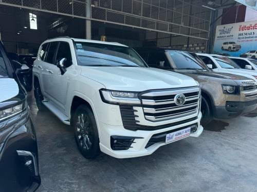 Land Cruiser VX-R 2022 Full options Arab • ប្រភេទឡានថ្នាំស្សុីន ១ជុំ ( គីឡូ តិច )