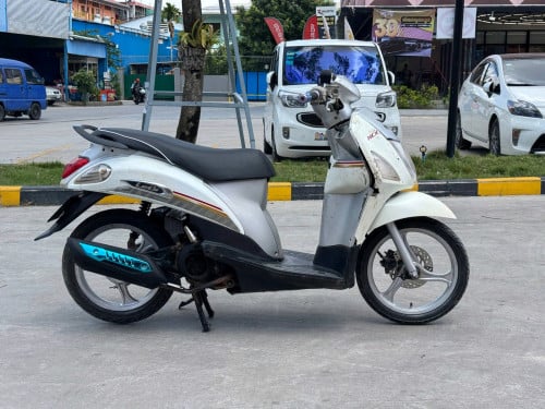 Let 017 ម៉ាស៊ីនតាន់កាតគ្រី
