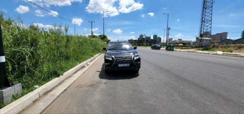 Lexus gx460 2016 full option with cool box