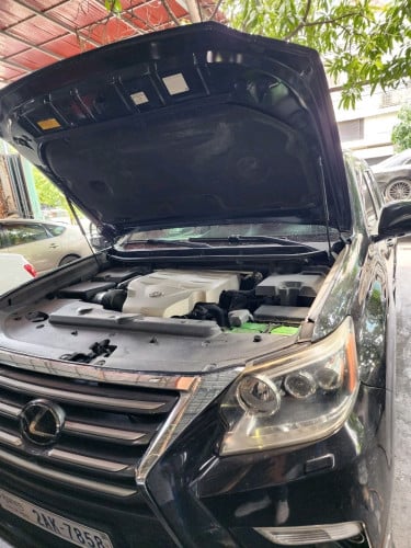 Lexus gx460 2016 full option with cool box