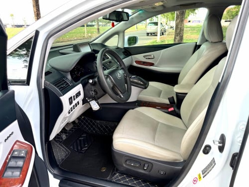 Lexus Hs250h full advance