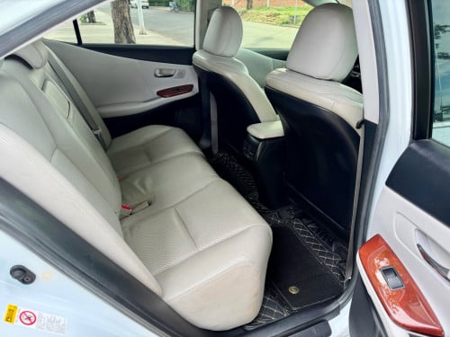 Lexus Hs250h full advance