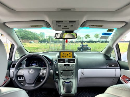 Lexus Hs250h full advance
