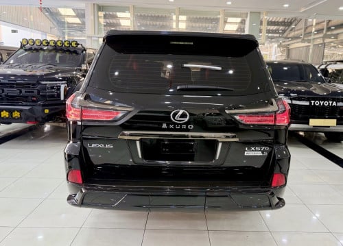 Lexus LX570 2020 Kuru
