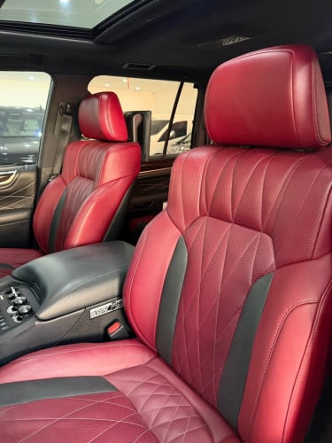 Lexus LX570 2020 Kuru