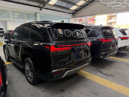 Lexus LX600 2022