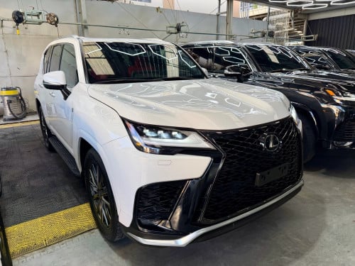 Lexus LX600 2023 F-Sport