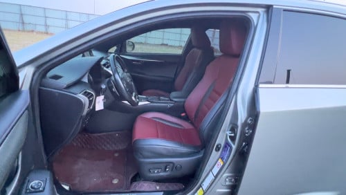 Lexus NX 200t F-sport full option ឆ្នាំ2015 ប៉ុង2 ប៊ូតុង5 ពណ៍ទីតានៀម