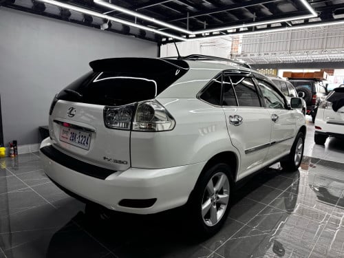Lexus Rx 330 2004 Half Full ប៉ុងមួយ