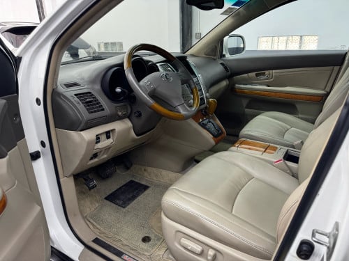 Lexus Rx 330 2004 Half Full ប៉ុងមួយ