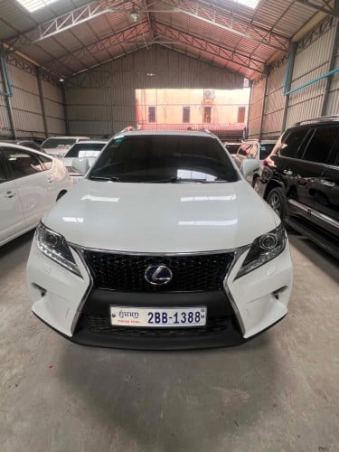 Lexus Rx350 Year 2010 Full ប៉ុង​1 សកាំម៉ៃ​ ក្នុងលឿង​