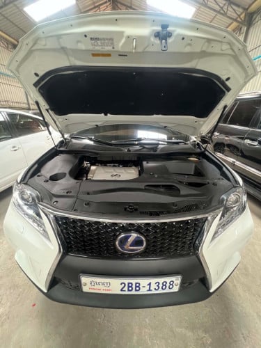 Lexus Rx350 Year 2010 Full ប៉ុង​1 សកាំម៉ៃ​ ក្នុងលឿង​