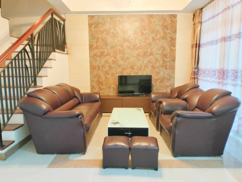 Link House for rent