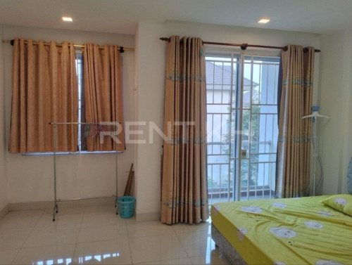 Link house for rent at Borey Chipmong SenSok