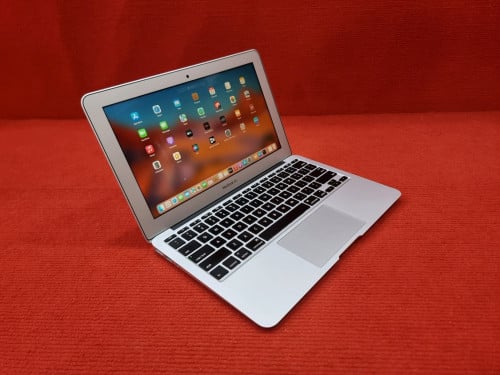 MacBook Air 2015 Slim 11"inch