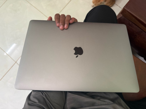 Macbook pro 2016