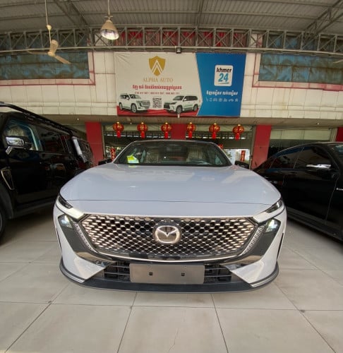 Mazda EZ6 plugin hybrid 2025 new