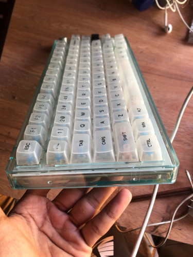 Mechanical Keyboard មួយទឹកផ្ទាល់ខ្លួន នៅថ្មី ៩៥% ជាង តម្លៃចរចាបាន