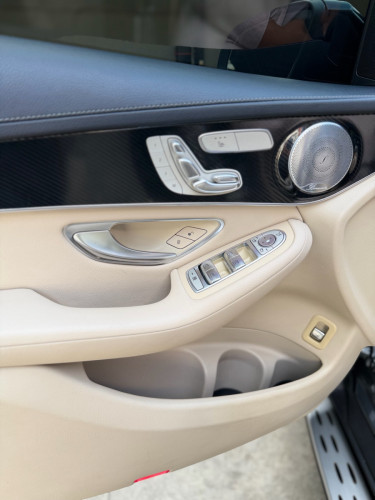 Mercedes GLC300 2016 AMG Package