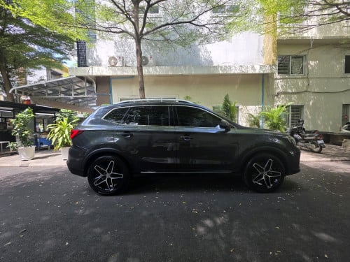 MG RX5 2023 ពណ៌ ប្រផេះ លក់ 27000$