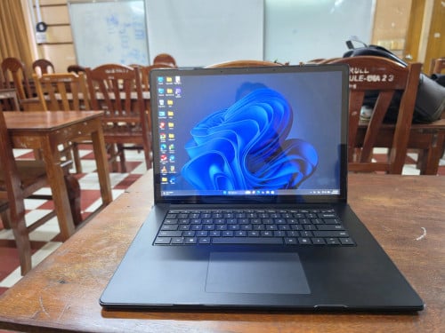 Microsoft Surface Laptop 5 Ram16GB/1TB