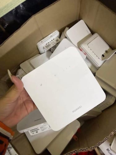 Modem WiFi Brand Huawei មួយទឹកប្រើសុីមបានគ្រប់សុីម បានគ្រប់សុីម មានការធានា1ខែ ពេញបងៗ