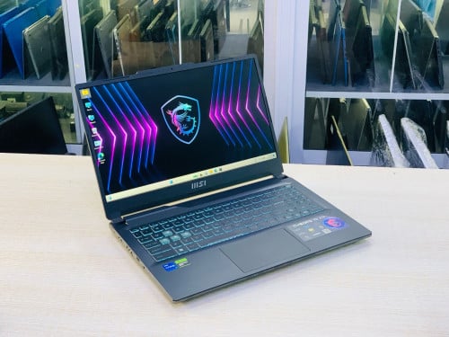 MSI Cyborg 15 15.6”FHD 144Hz Key Light 💡