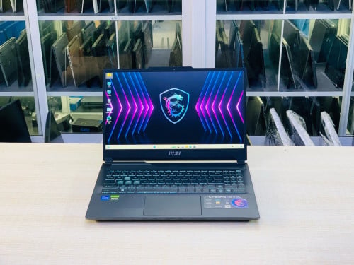 MSI Cyborg 15 15.6”FHD 144Hz Key Light 💡