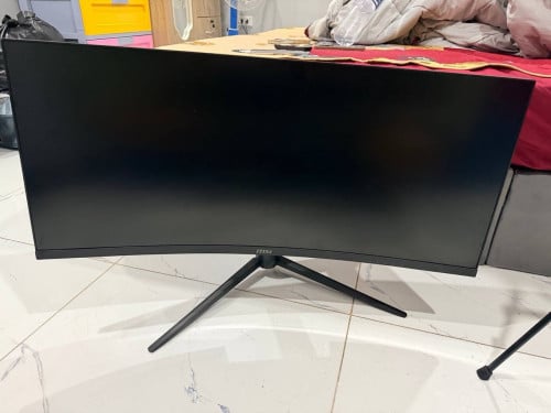 MSI PC computer and monitor