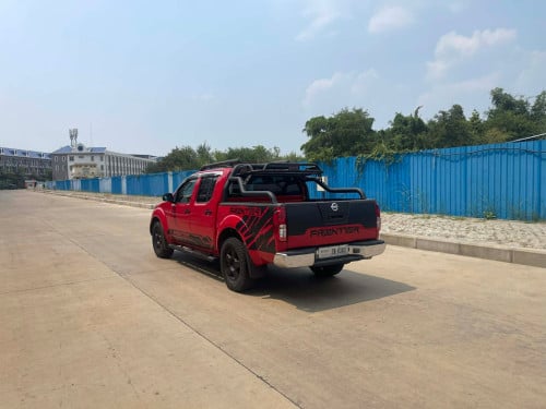 Nissan Frontier 2005 ម៉ាសុីនប្រាដូ