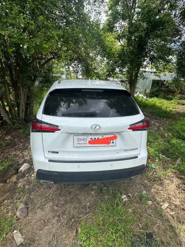 Nx 200T 2017 Full Option Fsport