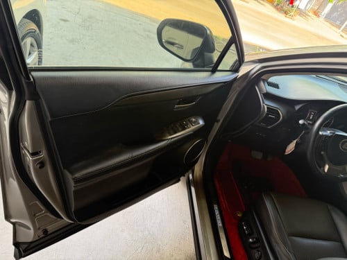 NX200T 2015 ពណ៌ទីតានៀម ប៉ុង1 ប៉ូតុង3 ឡេីង FSPort
