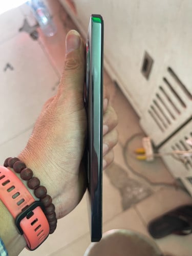 Oppo Reno 12F របស់ក្រុមហ៍ុនស្អាត 98%