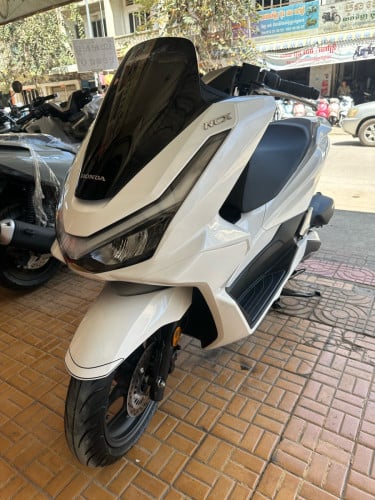 PCX ក្រុមហ៊ុន 2026
