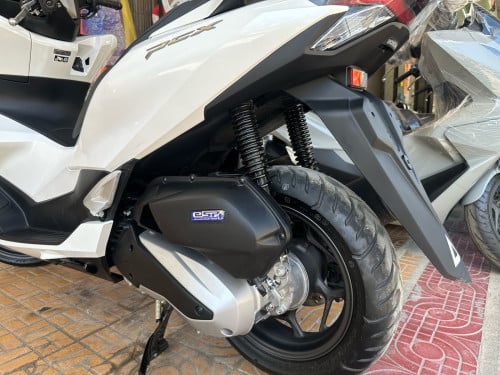 PCX ក្រុមហ៊ុន 2026