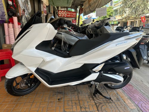 PCX ក្រុមហ៊ុន 2026