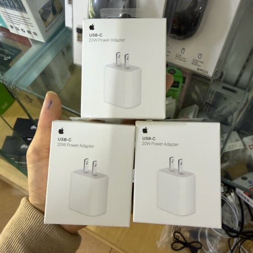 Phone Charger and Headphone